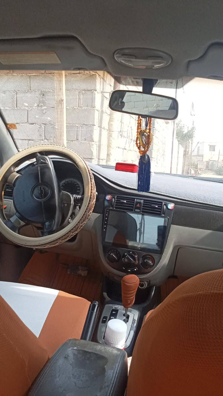 سلام عليكم اوبتراء مديل 11بيه جاملغ لامامي مال العبري وطخه بل باب مال ستوته السعر60بيه مجال كير مكينه تبريد شغلات خير من الله مروس روس هم شعندك تعال خاص  ***********
