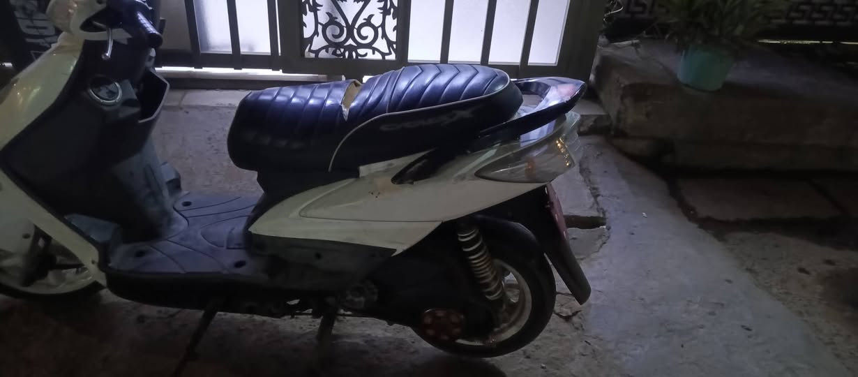 سلام عليكم مرخصت مدير الكروب درجة سكنس فحل رياضي بوشة 58ونص صالنصة رياضي اصلي كور مسح يشغل حتى 63 ويالة بيض دبلات خلفي بيض كلجات رياضي كشن رياضي عالي قاعدة رقم رياضي قبق فلاوين رياضي فقط الكفرات يرادلهن ترتيب السعر ب750 مكاني بغداد البياع قرب تقاطع درويش شباب الدراجة مفتوحة الرقم ***********
