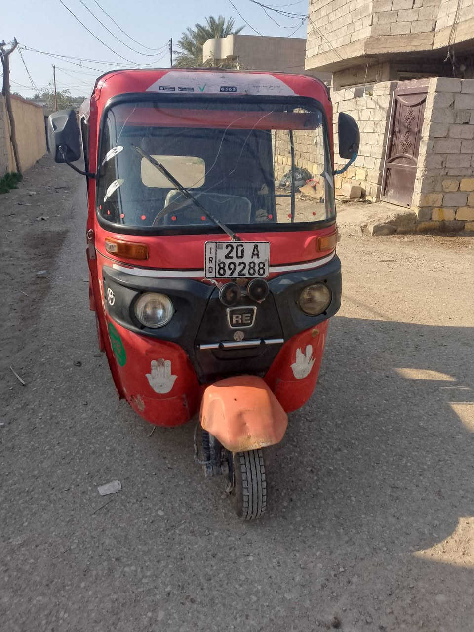 السلام عليكم ورحمه الله وبركاته تكتك للبيع النوع باجاج المديل 2018نضيفه رقم انكليزي تحويل ثاني يوم السعر 5اوبيها مجال دك على هذا الرقم ***********
