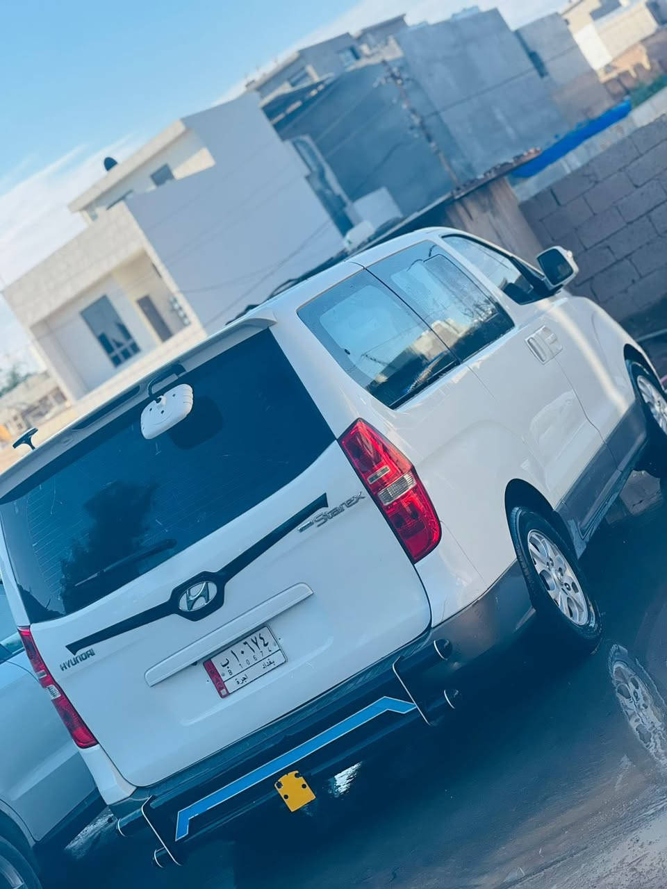 2009 محرك كاز جديد بدون صرف ولا بخار سيارة جاهزة تخم تاير صدر خلفي امامي جديد تبريد تدفئة كلة جديد تحكم ستيرن كشنات سلايت بيها مكان صبغ قليل اثر نيكلات السعر ١٣٧ وبيها مجال عنواني ديالى جلولاء ***********
