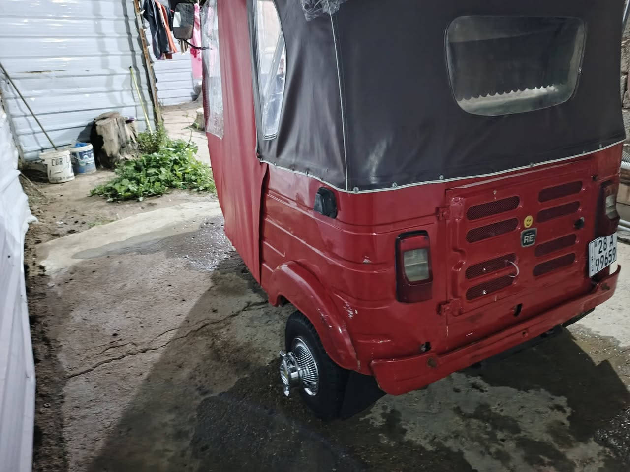 السلام عليكم ورحمه تك تك موديل 18شهر السادس معمر كله جديد مكينه 20لاتنقيص ولاتبخير خير من الله وكهربأيات جاهزه كاعيات 7قطع السعر 4ملااين و600 وبيه مجال مكان بابل ***********
