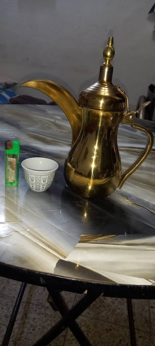 السلام عليكم عندي هي الدله نحاس ثقيل حديثه للبيع مكاني بغداد


**إذا كنت صاحب هذا الإعلان وتريد حذفه لأي سبب، رجاءا أرسل رسالة إلى الدعم الفني**