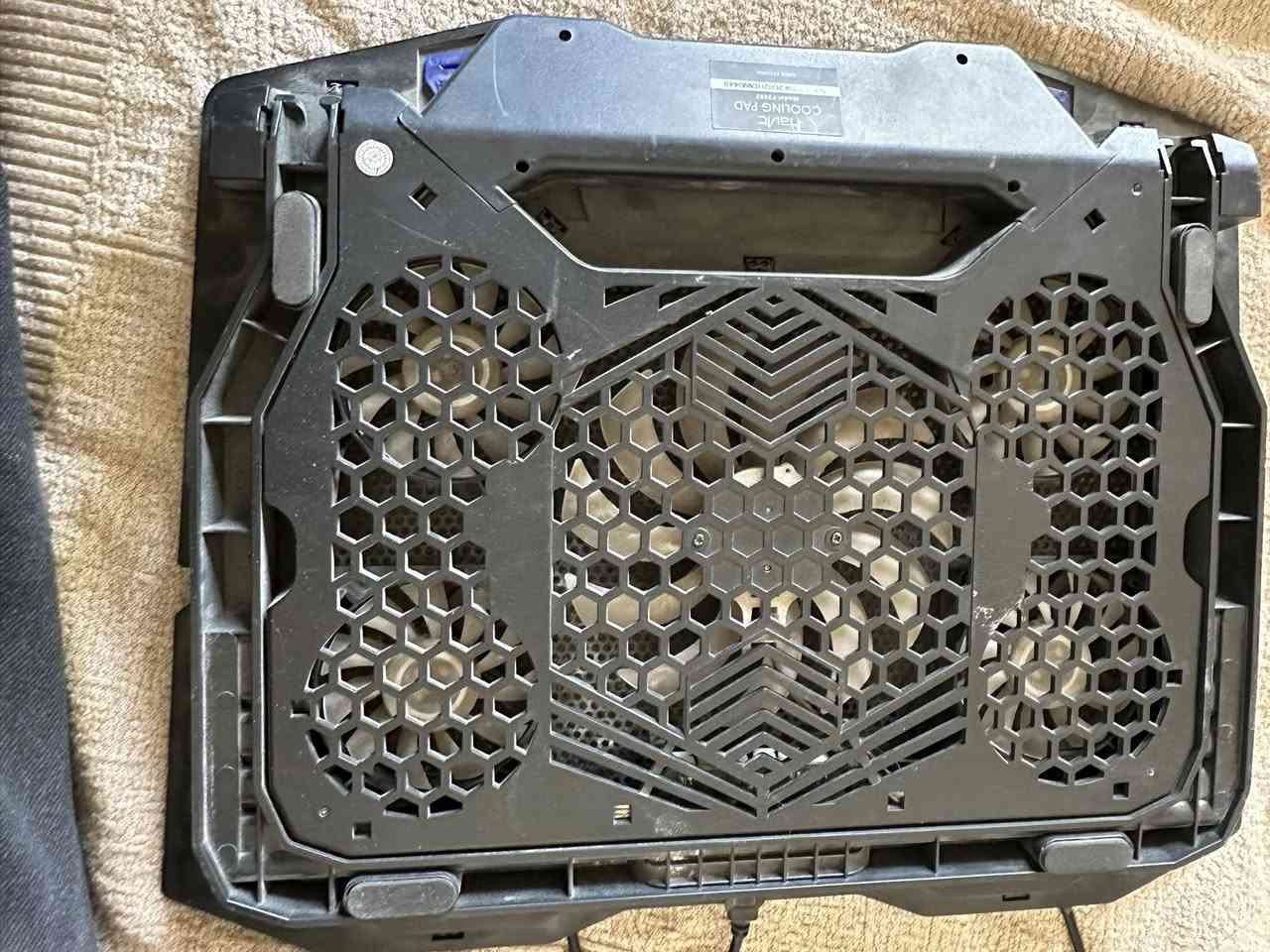 مروحة لاب للبيع ب12 الف بيهةً مجال بسيط


**إذا كنت صاحب هذا الإعلان وتريد حذفه لأي سبب، رجاءا أرسل رسالة إلى الدعم الفني**