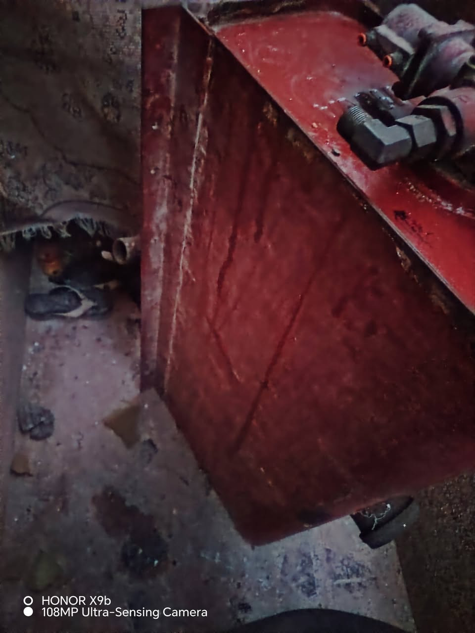 سلام وعليكم تانكي جديد قيم وخذ هاذ رقمي ***********
