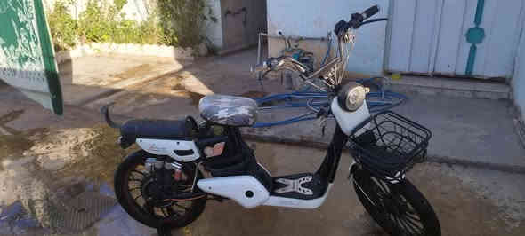 باسكل يطلع هاي علامة بشاشة مايشتغل بطاريات عمرهن طويل
ابيع طين تراب بسعر 100 لا تعاملني رجاء شراي يتصل ***********
