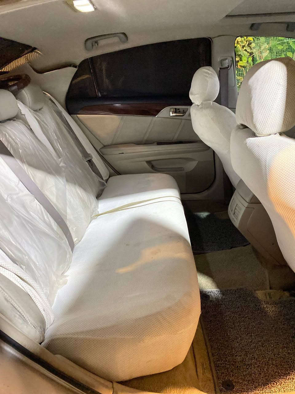 السلام عليكم 
افلون موديل ٢٠٠٧ لون سلفر وارد أمريكي مصبوغه عام رقم بغداد إنكليزي هزه وسنويه جديده مشروع وطني مكينه كير حداديه تخم تاير باتري تبريد كله جديده دواخل نظيفه شاشه وكامره مكان السياره بالديوانيه وراعيها بالديوانيه السعر ٨٥ وبيها مجال بسيط للاستفسار ***********
