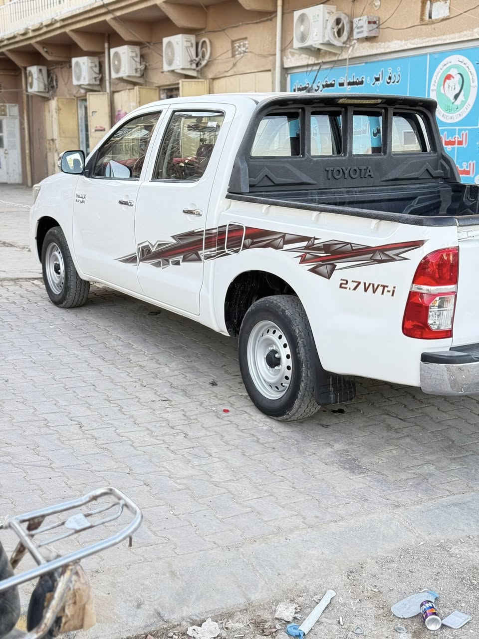 السلام وعليكم للبيع هايلوكس 2013 كير عادي شاصي 12 مكفولة كفالة عامة السعر 195            
***********
