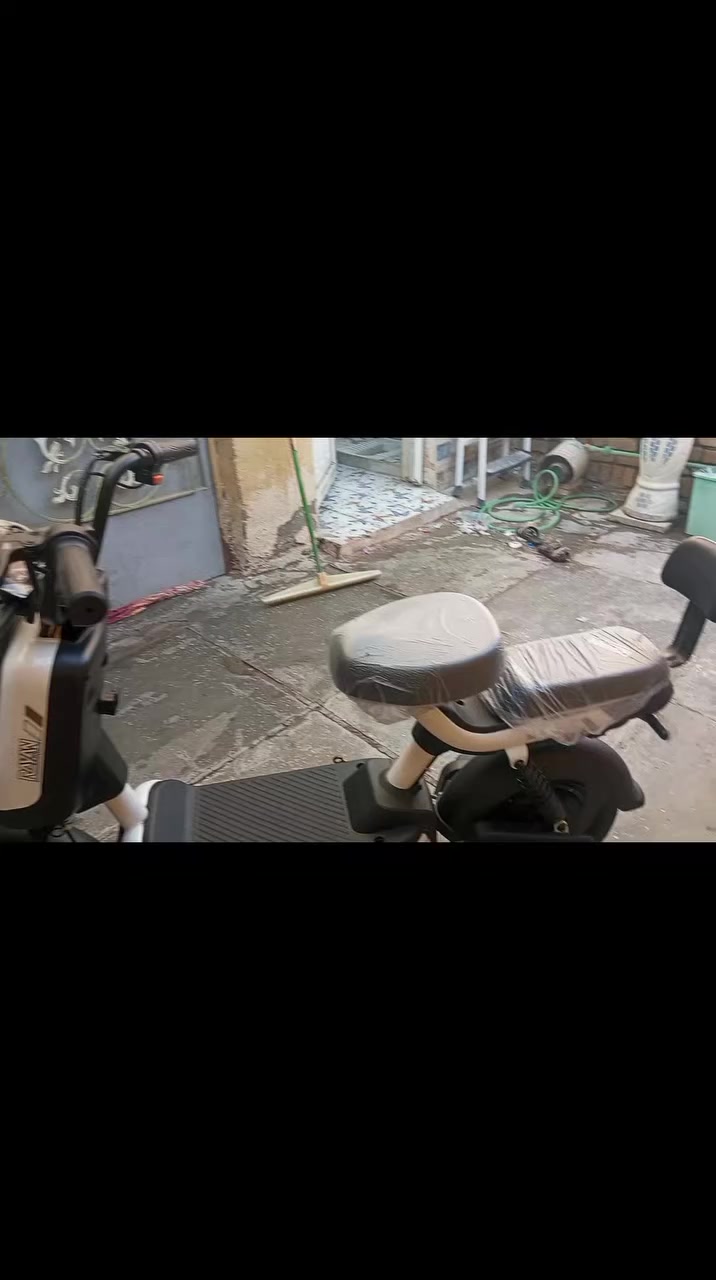 دراجه شحن كهربائيه  جديده للبيع
السعر 300 قفل

رقم ***********
