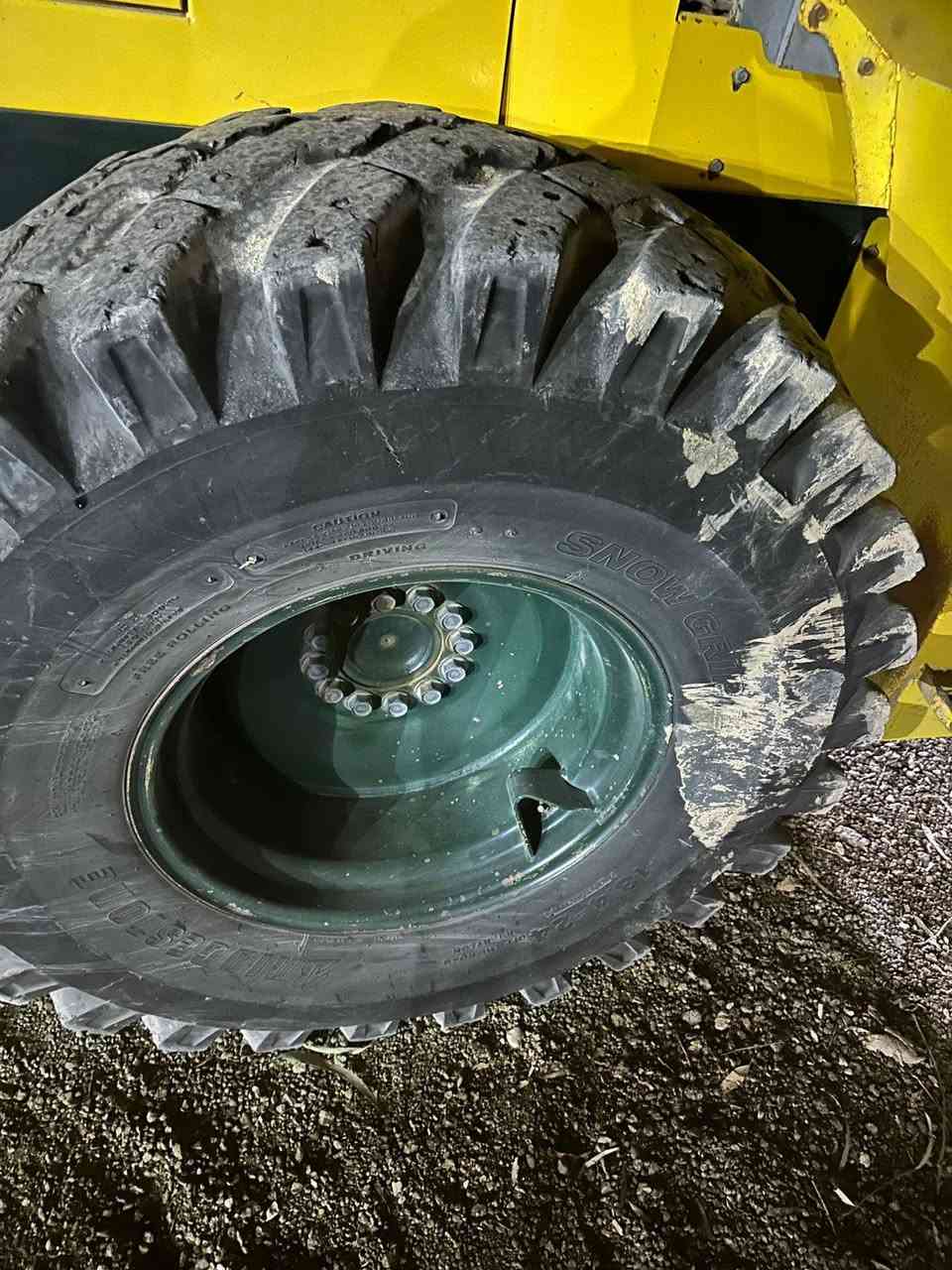 السلام عليكم تك تاير 18~4~24 الصنع ياباني جوبلس العنوان بغداد ***********
