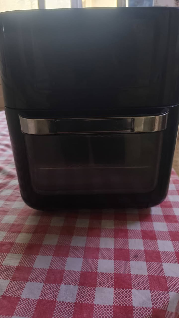 قلاية هوائية شغالة شرط الفحص السعر ٤٥ وبي مجال ***********
