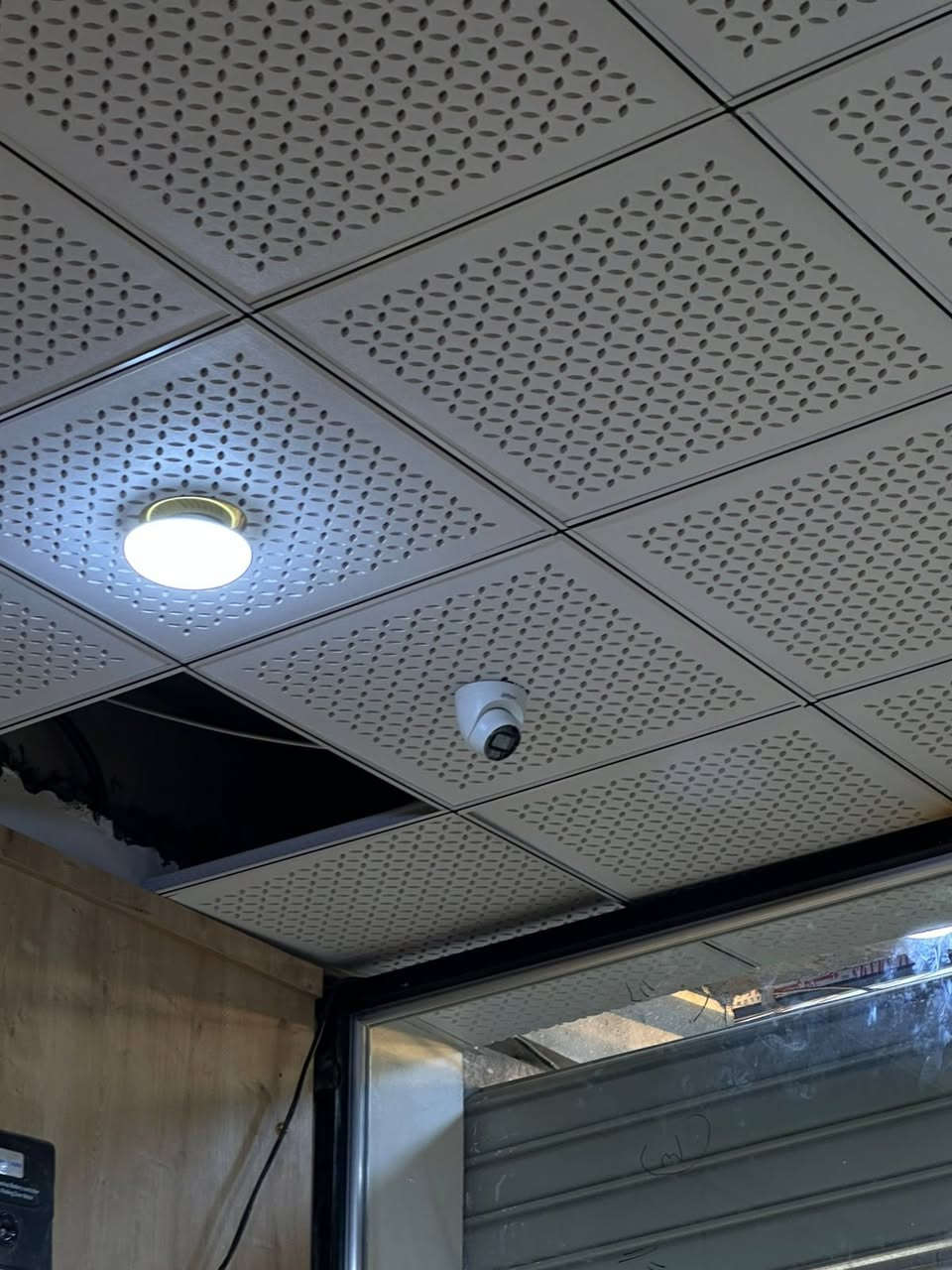 تنصيب وتركيب وتشغيل شبكات انظمة كاميرات المراقبة للمؤسسات ولكبرى المشاريع وللشركات

يتضمن هذا الفريق :
فريق فني متخصص ذو خبرة عالية في أنظمة المراقبة.

استخدام أحدث التقنيات العالمية في المجال.

أسعار تنافسية وخيارات مرنة تناسب مختلف الميزانيات.

ضمان على جميع المنتجات والخدمات المقدمة.

دعم فني متواصل وخدمة ما بعد البيع المتميزة

البصرة
للتواصل واتسأب : *********** البصرة, العراق
