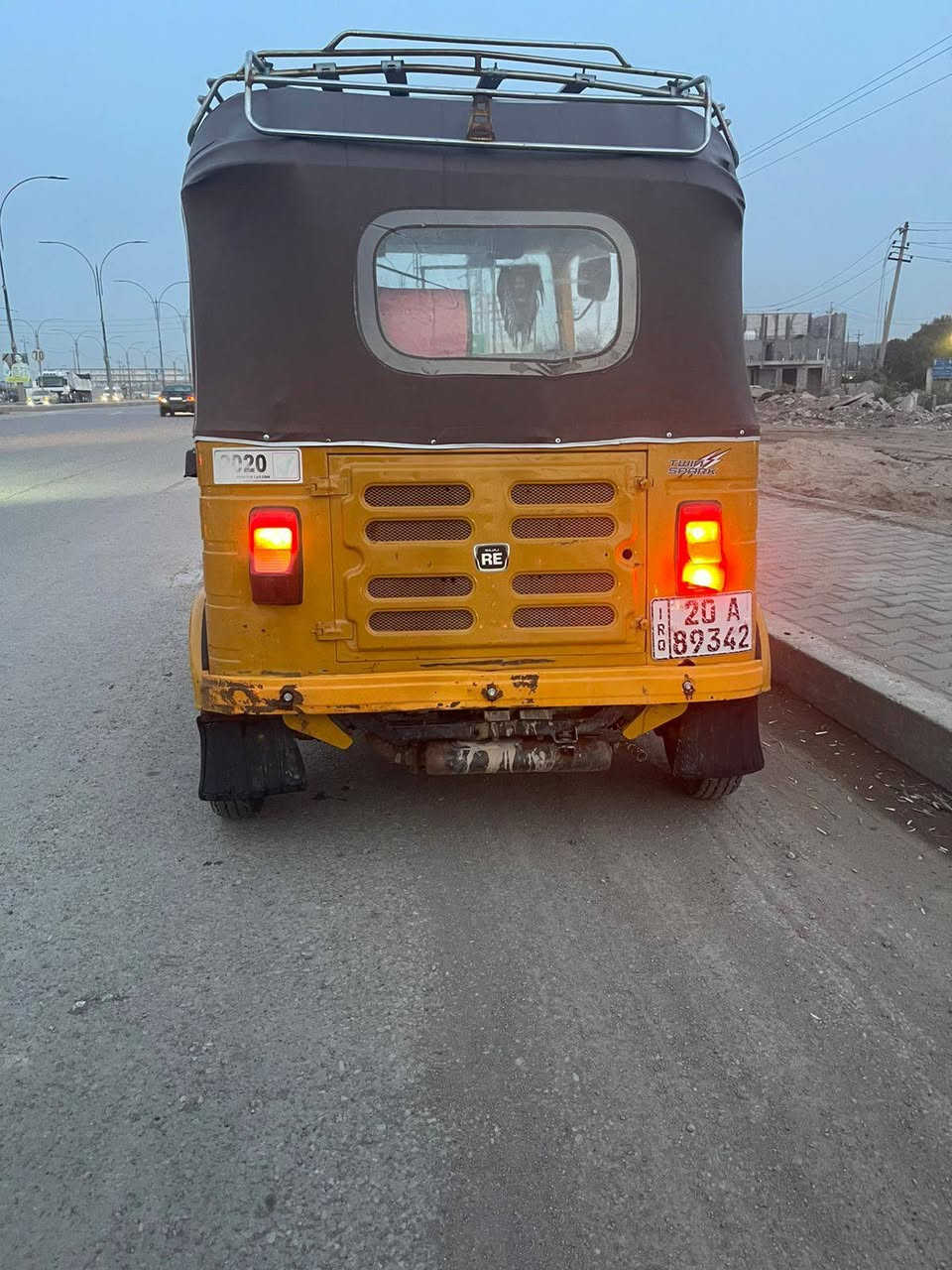 السلام عليكم
تكتك 2020 شهر 12 

تكتك حلوه مرقمه انكليزي وخير من الله لاصبغ لامعجون محرك واكسل ومكفول تنقيص تبخير تكتك معايزه شي كبل للشارع 

ملاحظه بيها طخه إصبعين ب الغد موضحه بةالصوره 

مكان بعقوبة كاطون الرحمه السعر 6700 وبيها مجال 

استفسار *********** غير متواجد ع خاص
