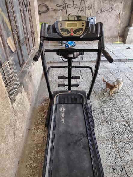 جهاز ركض مستخدم قليل
للبيع 150 الف
للاستفسار على الرقم 
***********
