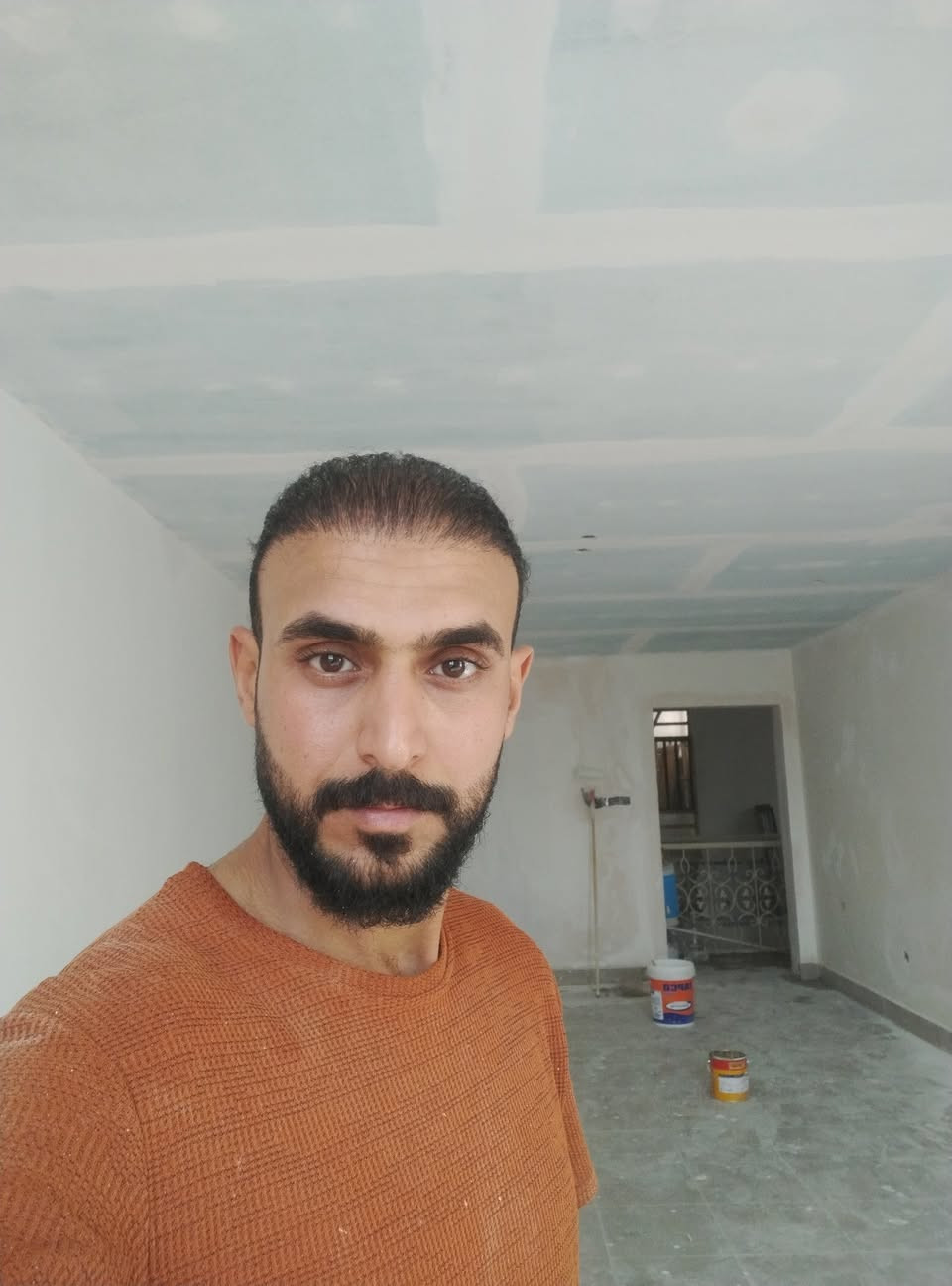 سلام عليكم جزء من عملي من الله توفيق
نشتغل جميع الصباغ والوجهات الفوم سحبات ملكي بديل الرخام
الستفسار وتساب***********
