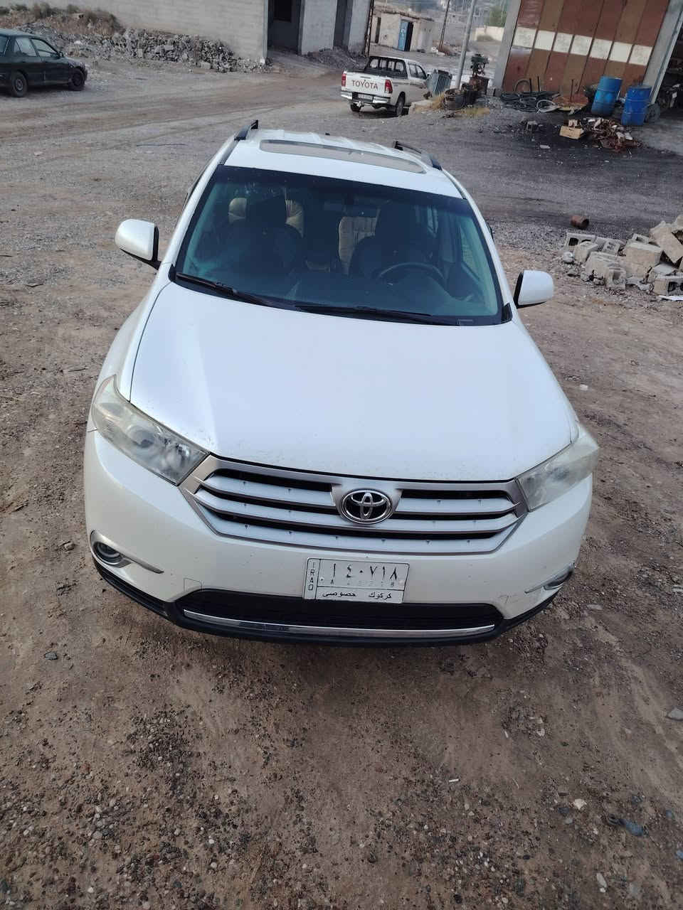 تويوتا هايلندر
موديل 2012 
سعة المحرك 3500
وارد امريكي بيها تبديل جاملغ امامي شركه بدون دواخل الباقي بالشرط
اللون ابيض 
عدد المقاعد 7 
تحكم ستيرن
مثبت سرعة
شاشة اعطال 
كامرة خلفية
تبريد 3 قطع  

‭***********
السعر 190ورقه بيها مجال
