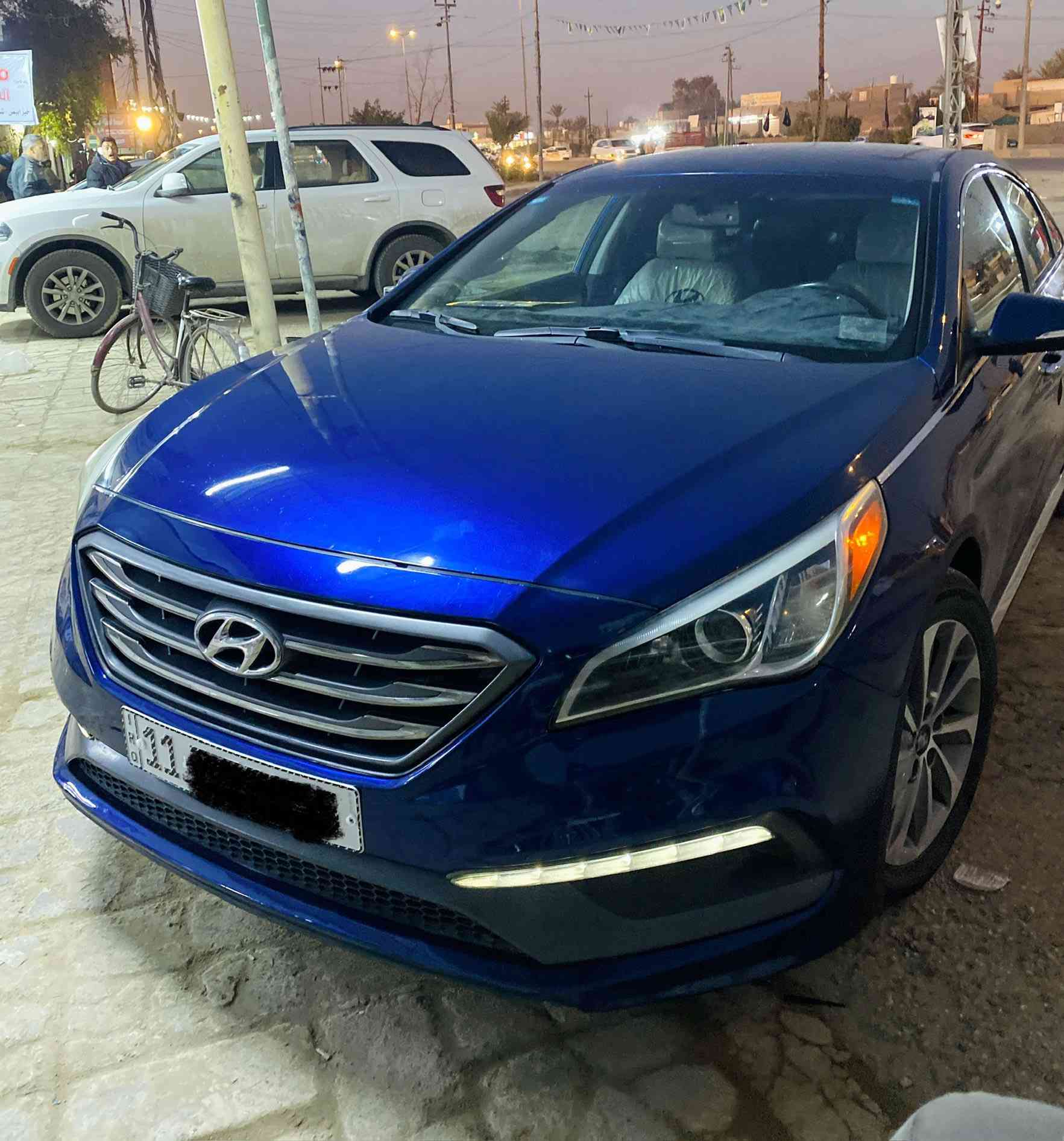 سلام عليكم مكلف بنشر رقم صاحبها موجود
سوناتا موديل 2016 
محرك 2400 
رقم بغداد/11 انكليزي دولي 
السياره مكفوله من الدواخل 
صور امريكا موجوده
 
صبغ جاملغ خلفي وشويه بل باب  
سياره بدون اي داخل

بدون ارباك السياره

السياره جاهزه وصافيه وخير من الله 
بدون تبديل ليبل واحد  

فول عده الفتحه 
بصمه تشغيل
بصمه ابواب 
جنطه ذكيه 
رادرات جانبيه 
تبريد بيانو 
شاشه تبريد 
ردارات خلفيه 
كشنات جلد 
كشن كهربائي 
تدفئه كشنات 
دبل صالنصه 
لدات امامي بدعاميه
شاشه كبيره دواره 
قطعتين تبريد 
تحكمات استيرن 
وباقي مواصفات معروفه 
مكاني بابل 
السعر132 وبيها مجال للطيبين 
مكاني بابل 

الاستفسار على الرقم ***********
