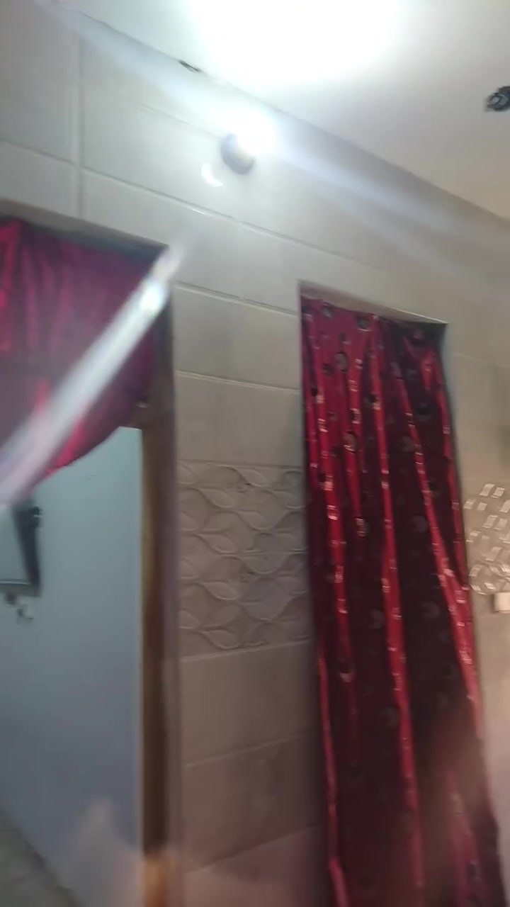 بسم الله 
بيت 100 م 8 في 12 دوانم شارع بيت موزان 3 فرع البيت داخل فرع 6 بيت ستقبال 5 في 4 غرفه 5 في 4 حولي 7 في 3 و75 حمام 2 في 2 منور 2 في 2 زائذ كراج مترين ونص وتواليت خارجي  سعر 75 وبيه مجال للشراي خدمات كامله والحمد لله  باقي تفاصيل بلخاص ملاحضه نواقص البيت 
1 - ارضيت الحولي 2-ارضيت غرفه النوم 3-ستاره وبيتونه
ستقبال وكراج البيت والحمام داخلي والخارجي والمنور كله سيارميك جدران و ارضيات كاشي


**إذا كنت صاحب هذا الإعلان وتريد حذفه لأي سبب، رجاءا أرسل رسالة إلى الدعم الفني**