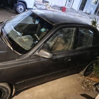سياره للبيع او مراوس اكسنت 2001 فيرنا سعره 45  07806640460