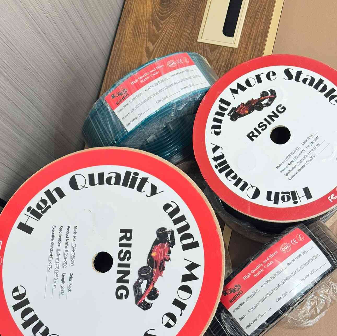 كابل RISNiG RG59 + Power – الطول الحقيقي 250 متر

لما تدور على كابل يشتغل بكفاءة وما يخذلك؟
الحل هو كابل RISNiG
 • طول فعلي: 250 متر حقيقي
 • نقل إشارة نقي وواضح بدون تقطيع
 • خط تغذية مدمج (Power) بجودة ممتازة
 • مناسب لكل أنواع كاميرات المراقبة – Analog & HD
 • عزل عالي ومتانة تدوم مهما كانت ظروف التركيب

احصل على الأداء اللي تستحقه مع كابل مضمون 100%، مجرب ومتوفر الآن حصريًا في:

العنوان: بغداد – شارع الصناعة، مقابل شركة النبع،  الرواسي
للطلب والاستفسار: ***********

RISNiG – اختيار المحترفين.

اطلبه الآن وركّب كاميراتك بثقة تامة.

#RISNiG #RG59_Cable #250m_Real #كاميرات_مراقبة #أنظمة_أمنية #كابلات_احترافية #CCTV_Iraq #كهربائيات_بغداد #الرواسي #شارع_الصناعة #تركيب_كاميرات #كابل_حقيقي #نقل_إشارة_نقي #كابل_مضمون #كهربائيات_عراقية##
