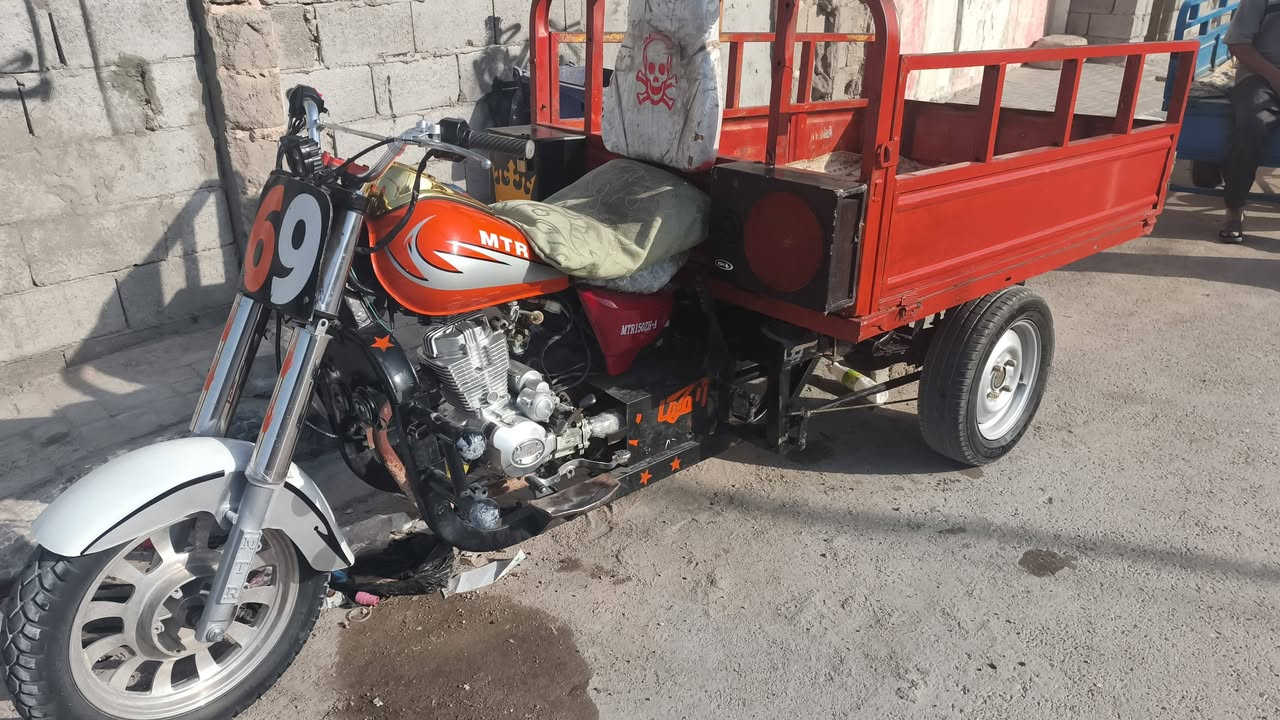 سلام عليكم شباب ستوته أم تي آر رقم وسنويه و راعيها  بل بصره بس ماندله
ستوته نضيفه والده وأنا غيرت حالها وشوفت العين ستوته كل شيء بيها جديد تايرات جديد ويلات جديد ضفيرا جديد توني شادها كهربائات كلها شغاله دبلات جديد مكينه خرسه مكاني بصره زبير مقابيل المعارض سعره1550تعال وبخدمتك/***********
