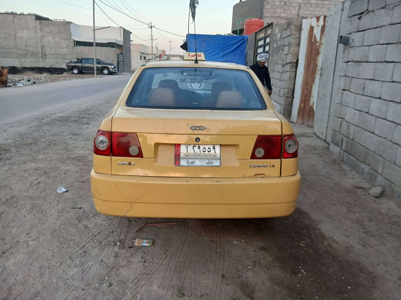 سلام عليكم سياره للبيع سياره جديده محرك وكير كورله محور سياره جهزه رعها مو جود وعدنه وكله بسمنه ***********
