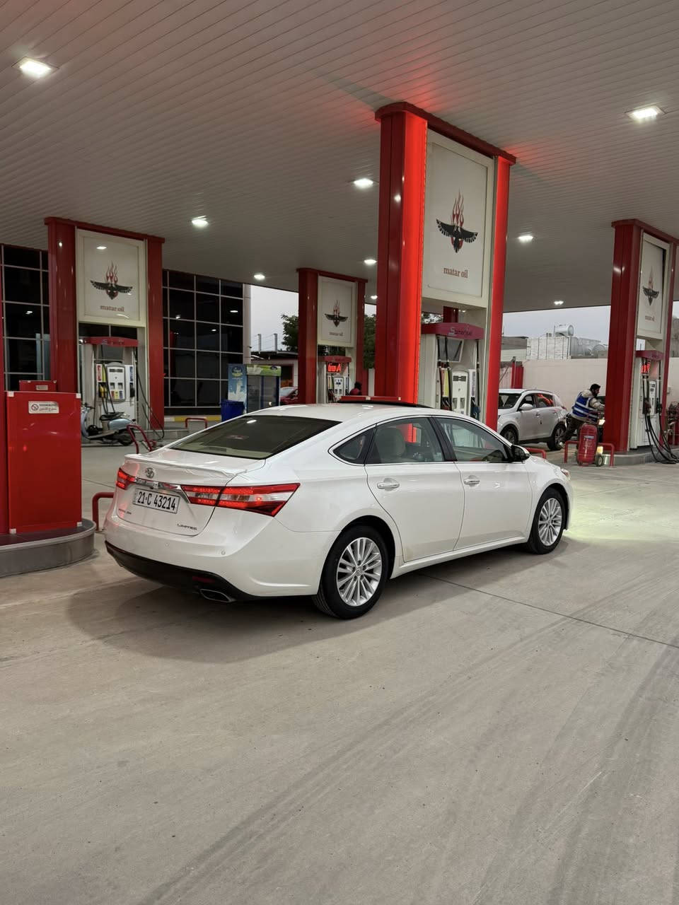 تويوتا أفالون 2013للمت  خليجي
فل مواصفات: فتحة سقف، بصمة، 6 سلندر
مقاعد جلد تبريد وتسخين، لايت ، زينون
الكير والمكينة مامفتوح شرط،  وبدون عيب
لا يوجد صوت دجيتال
ماشية فقط 106 ألف كم حقيقي

سعر208ورقه بي مجال قليل 

السيارة نظيفة جداً وجميلة
المقاعد اماميات جلد بلادي
بدون صبغ، بدون ضرر بيه مكانين بارد PDRولباقي سياره كفاله عامه حته من رصعه 

                                              

الموقع:كركوك 

أرقام المالك:
***********
