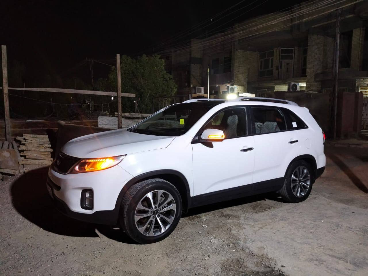 سورنتو موديل 14 خليجي عارضها ب 160 وبيه مجال نشالله اتصل رقمي ***********
