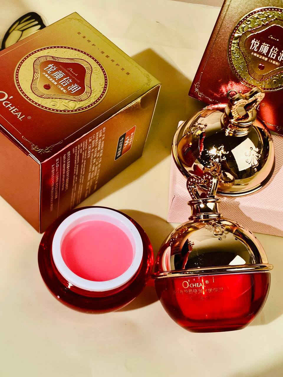 كريم دم التنين الاصلي 💋💋
 
كريم ماسك دم التنين ♥️♥️
مرطب ومورد مغذي شفايف يملئ الخطوط ويغذي الشفاه الجافة ويرطبها 
فوائده. 
🌸يورد الشفه 
🌸يمنع تكسر الشفه
🌸يزيل خطوط الشفه 
🌸يغذي ويرطب الشفة 
🌸يمنع ويعالج التشققات 

‎🌸 مورد ومرطب شفة مخصص لتغذيه الشفتين يرطبها ويعيد حيويتها وتوريدها 

🌸 كريم يمنع التشققات و تكسر الشفه و يخفف الخطوط الخفيفة
‎المرطب غني بفيتامين سي ومضادات الاكسده الي تنطي  تغذيه وعنايه وتعيد لون الشفه الجميل 

🌸 بلاضافه الى فوائد فيتامينات الفواكه المضافة اليه الي حينطي تغذيه مضاعفة و طعم لذيذ
#الاصلي #الكوري

🚘يوجد خدمة توصيل لجميع محافظات العراق ٤ الاف🚘


**إذا كنت صاحب هذا الإعلان وتريد حذفه لأي سبب، رجاءا أرسل رسالة إلى الدعم الفني**