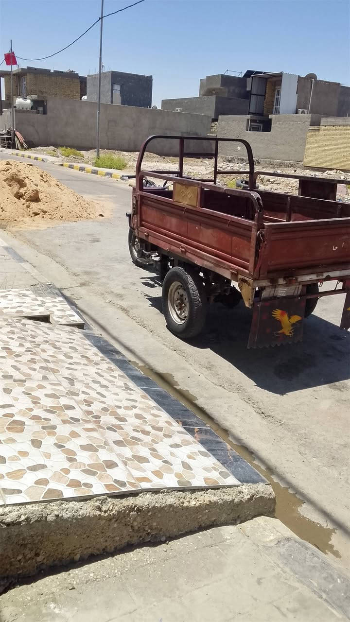 سلام عليكم ستوته للبيع موديل 19دايوان كهربائيات كله جديده باتري جديد نكره سلف اوراق أصولي السعر 900 وبيه مجال العنوان واسط الحسينيه الاتصال على الرقم ***********
