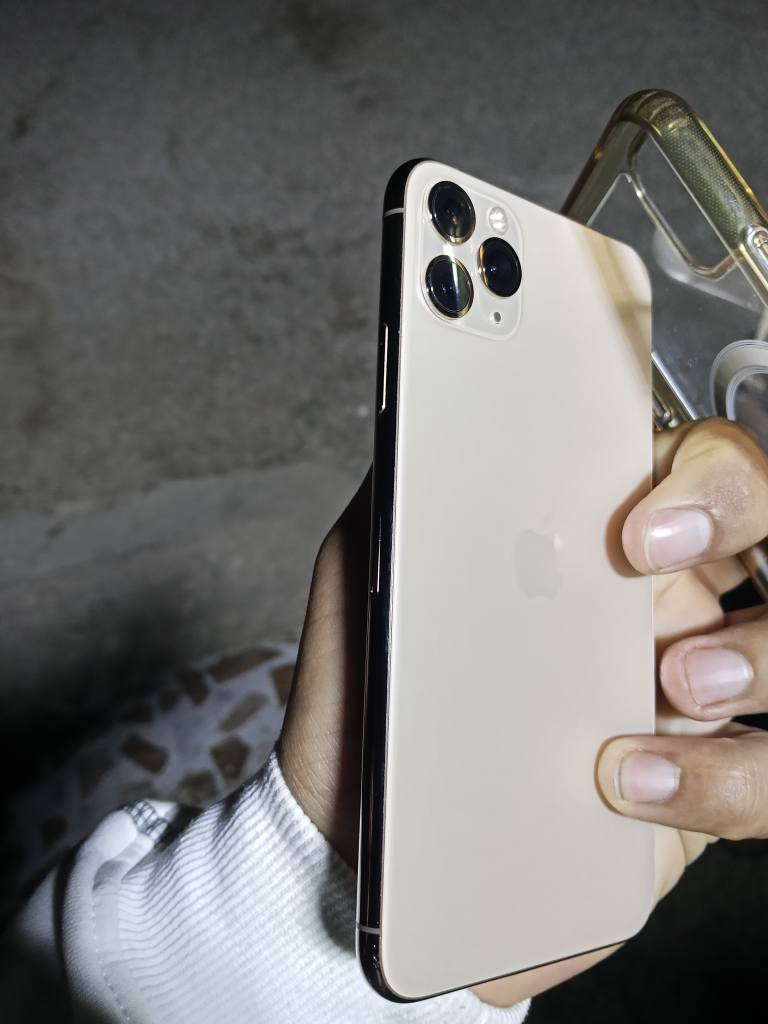 ‎السلام عليكم خوان متاح 11برو ماكس كلة بلادي شركة تلفون ذاكرة 256 بطاريتة 95 شرط مالتة بلادية‎ كركوك, العراق


**إذا كنت صاحب هذا الإعلان وتريد حذفه لأي سبب، رجاءا أرسل رسالة إلى الدعم الفني**