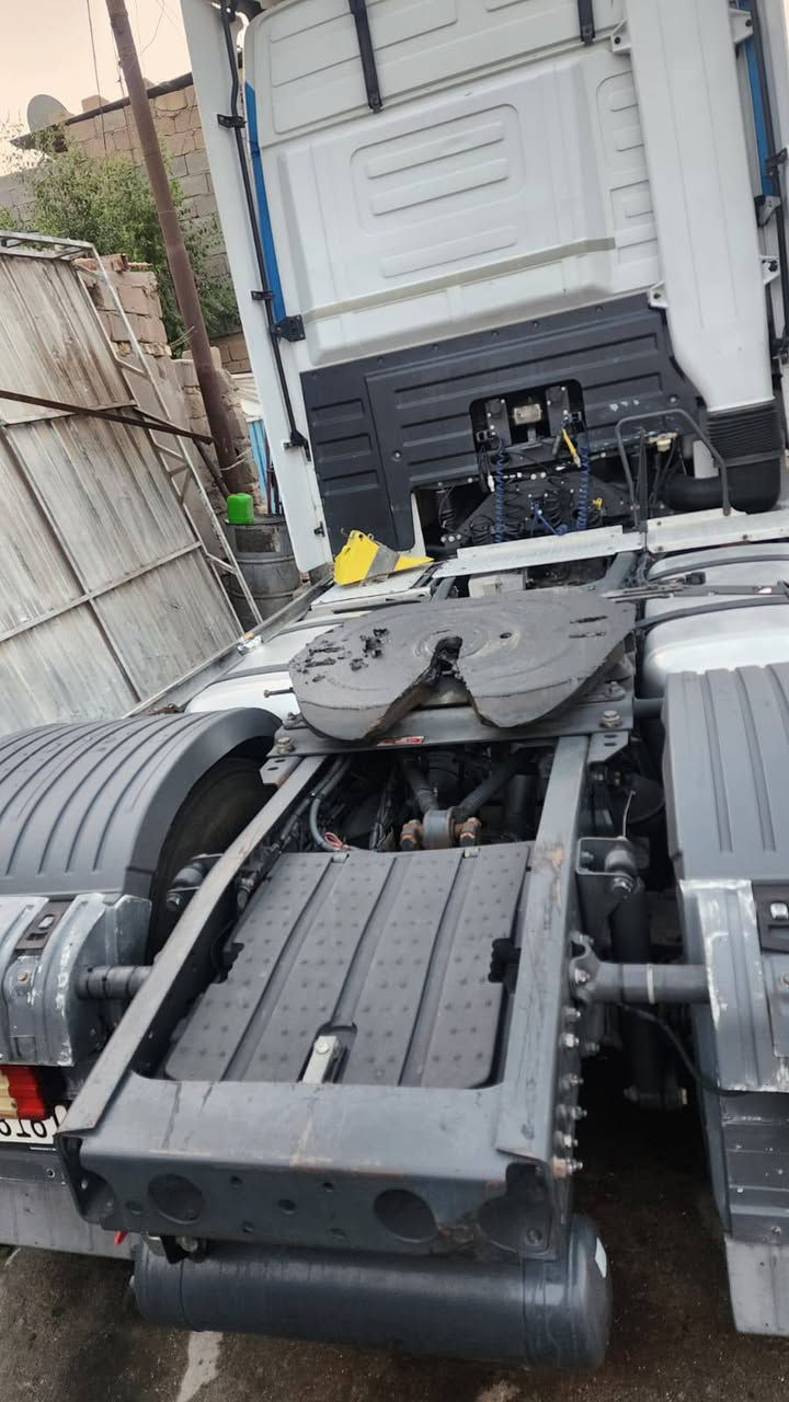 سلام عليكم تريله اكتروز للبيع موديل 2011فوول موصفات ما عدا كامره وحساس موجود ريتادر الاستفسار
***********
