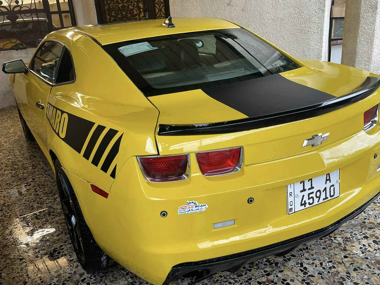 تحيه طيبه للبيع كمارو موديل 2010 فول فول مكينه ٦ كير اوتو مكينه جديده مشدوده رقم بغداد سنويه لل٣٠ هزه جديده نقصها بس صدر نص عمر وارد أمريكي ضربه جاملغ خلفي وبلعراق حزام صبغ مكاني بغداد علخدمي مال مطار رقمي *********** سعر 75 ورقه بيع فقط بدون مراوس وشكرا
