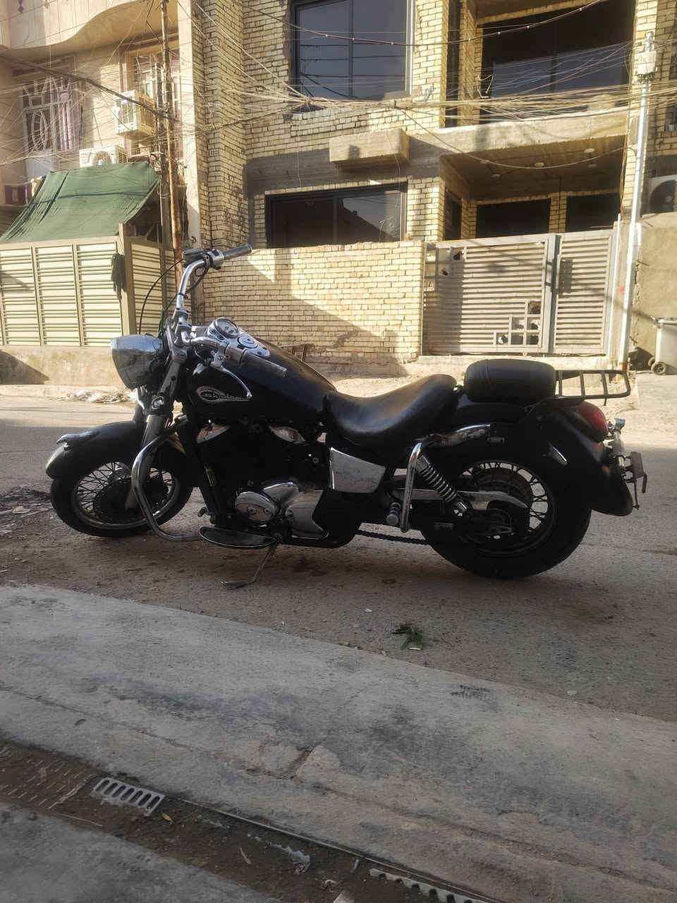 للبيع هوندا شادو 400cc كفاله عامه مرقم بغداد نقوصات بسيطه للأستفسار ***********
