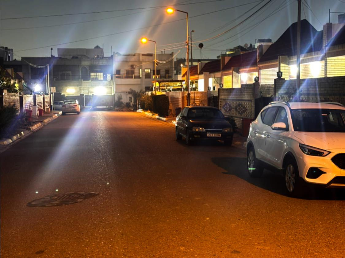 #بيــع مـستـعجـل  وسعر مغري جـدآ جـدآ جـدآ 🛎️

#دار  [ سكني] طـابقـين للبـيع  * لعشــاق 

الانـاقـة  والنـزاكـة * بنـاء 2024 موقـع مميـز * 

طـابو صرف* فـول مـواصفـات * فول مقربي 

بناء طابوق🧱 

#عنوان ( كـركـوك *فـي مـجمـع  الامل ) 

#مسـاحة  (200 م

واجهـة 10 م )

نـزال 20 م

شارع عريض

التفاصيل 
ط1 استقبال غرفة نوم عدد2 وهول ومطبخ حار بارد وصحيات  
ومجمع صحيات خارجيه وحديقه 🌲🌿

ط2 غرفه نوم عدد 2 وصحيات 

#السعـر(  18 شده نقد 💵 

******************************

* نستقبل جميع عروضاتكم السكنية 🏠 والتجارية 🏡 بكافة مناطق كركوك  
............................_.....

للمزيد من المعلومات مراجعة مكتب جنة العراق للعقار 

حي الــــــواسطـــي 

 السايدين  اذا عة الرشيد مجاور مسجد نور الدين الزنكي 

او الاتصال على

📲  ***********
