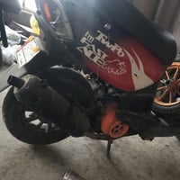 ‏أخوان دراجة للبيع نظيفة شغالة بس  عايز باتري الرقم 07500955153