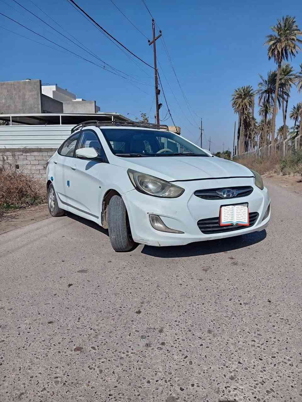 سياره للبيع
النوع: [اكسنت] الموديل: [2013] اللون: [أبيض]
مواصفات السياره : (مواصفات خليجيه)
 المواصفات: مكيف شغال،كامره خلفيه ،أيرباك،محرك (1600)،اوتماتيك،مقاعد كهرباء،جام كهرباء
، استخدام شخصي (رقم بغداد بأسمي)تحويل ثاني يوم 
ضرر السياره  (تبديل باب السايق)+بارد في الباب الخلفي+ صوت في ال(البور ستيرن)
السعر: 105 ورقات (قابل للتفاوض البسيط)
الموقع: [بغداد/الفحامه/ قرب جزيره بغداد] للاستفسار: مراسلة على الخاص أو الاتصال على الرقم: [***********
