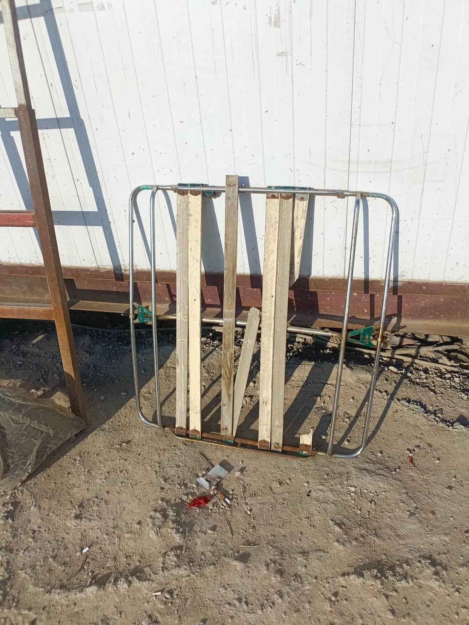 السلام عليكم
عندي غراض سايبا للبيع 
سيبايه دعاميه دبلات جدد هنه والقعواعد جسر ثقيل صنع عراقي غلاف شاصي كبات سلف جويتر مروحه شباك مارسدس مسطره بلوجكتر عبوه جديده كاميره جديده اذان محرك جوزه بك وجوزه تشغيل غلاف دركه تاير مستعمل للبيع مكاني بغداد فلكة سلمان باك بالتاميم ‏‪***********‬‏
واتس ‏‪***********‬‏
