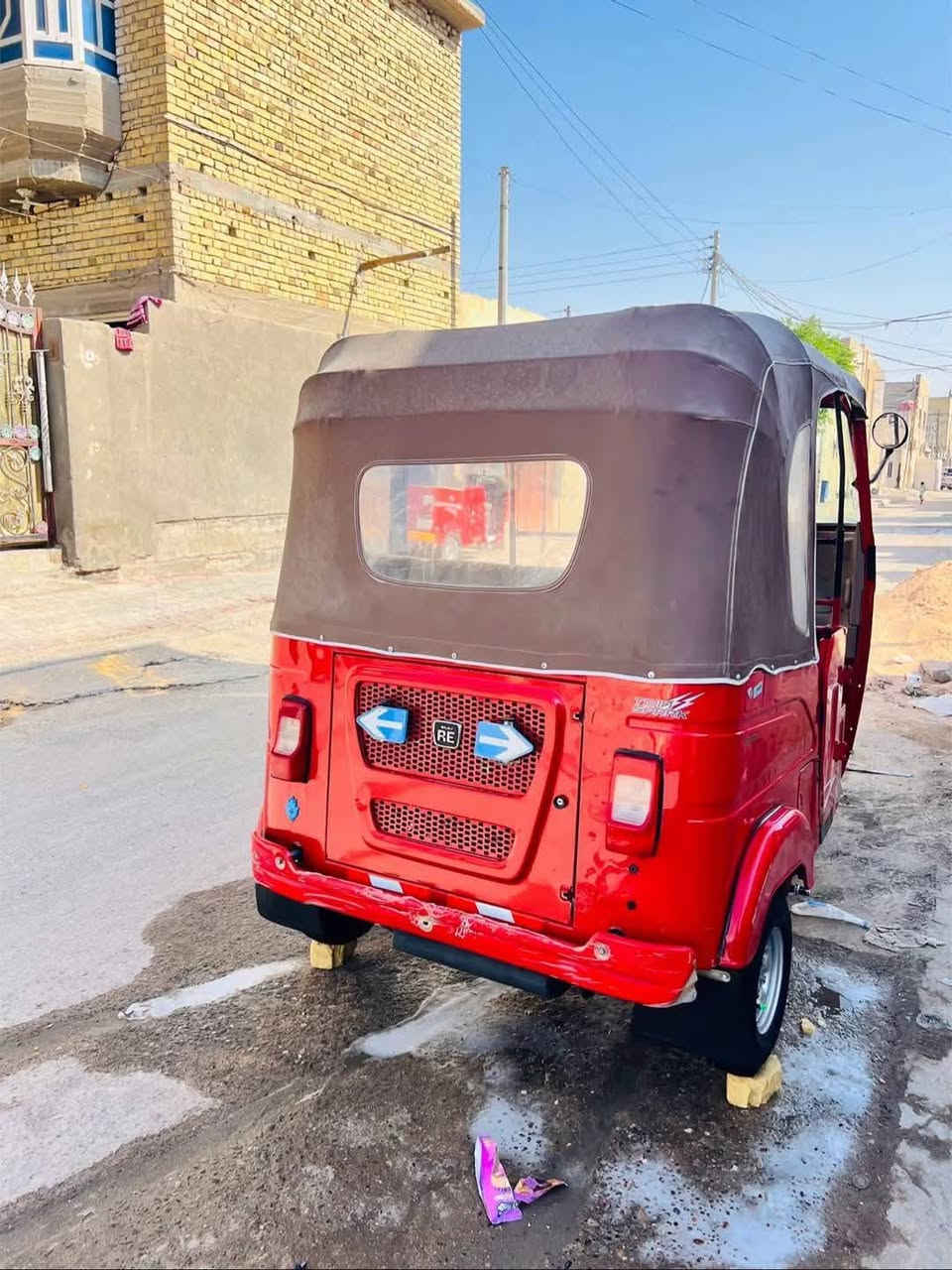 السلام عليكم
تكتك للبيع مديل ٢١
السعر ٣٥٠٠ متوازي عله بيعتها
مكفوله من الضربه و المكينه
*********** رقم صاحبها مكلف بل نشر انا
