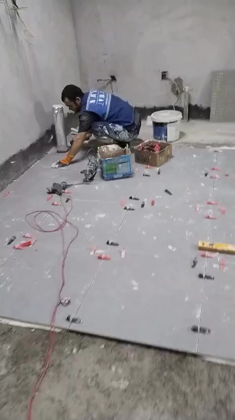 خلفه سراميك درجه اوله مكان عمل سماوه رقم موبايل ***********
