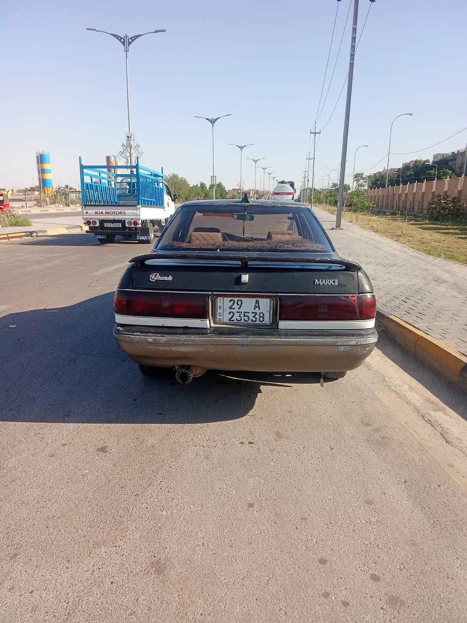 سلام عليكم محرك وكير جدد 2 ونص كفاله خير من الله السياره جاهزه  .. اسعر 42
رقم وسنويه جدد تحويل مباشر بسمي سياره هزه جديده 

مكفوله من لكص ونغل جثه ولعيب الشرعي مكفوله من كلشي.. 

مكاني واسط كوت.... ***********. ‏‪0781 327 4826‬‏
