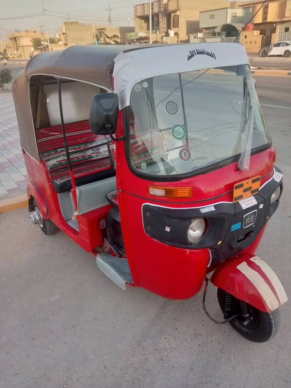 مرخصت الادمن
تكتك 18شهر ال11اوراق المصطفى كاملات بسمي 
تكتك معمره صبغ عام للجماليه مكفوله من الضربه او الخياس 
تكتك مكينه كير اكسل مكفولات كهربائيات كلها شغاله 
تكتك بيها مكينه مال 20بعدها ع السحك تجفيت شركه
سعرها 3900وبيها مجال الشراي يخابر 

مكاني (كربلاء السائرون) ***********الشراي يخابر خاص ما اجاوب اقره التفاصيل يلا تخابر
