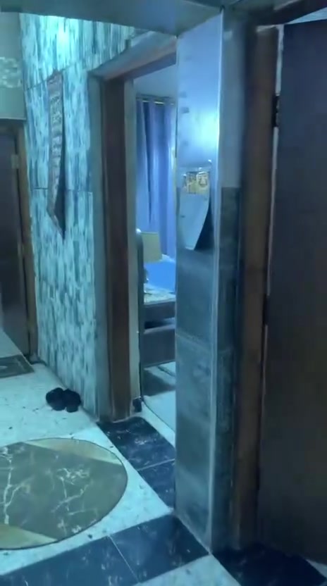 السلام عليكم
للبيع بيت في الدوره شارع ٦٠ منطقة ال١٢٠ الييت مساحته  ١٢٠م
يحتوي على
غرف نوم عدد ٤
استقبال
مطبخ
صحيات عدد ٤
البيت نظيف وجديد
سند مستقل
السعر ٢١٥ مليون وبي مجال
للاستفسار ***********
