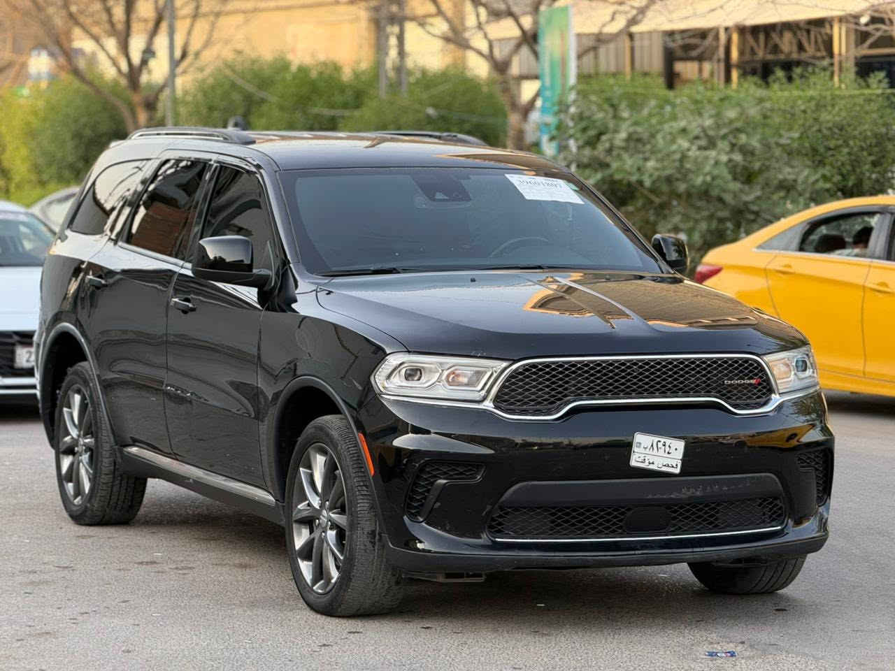 سلام وعليكم 
دوج دورنكو 2023 موصفات sxt
محرك 3.600 v6 سبعه راكب  
ردارات اماميه جانبيه تدفه ستيرن
شاشة كبيرة ماشية26الف
حادثه خلفي بجم كبس بيها صبغ جاملغ خلفي يمين وتبديل باب صندوك نفس اللون وتبديل جاملغ خلفي ايسر ايرباك بردة فقط
السعر 220$وبي مجال للشراااي 
بدون رقم 
رقم الهاتف ***********
