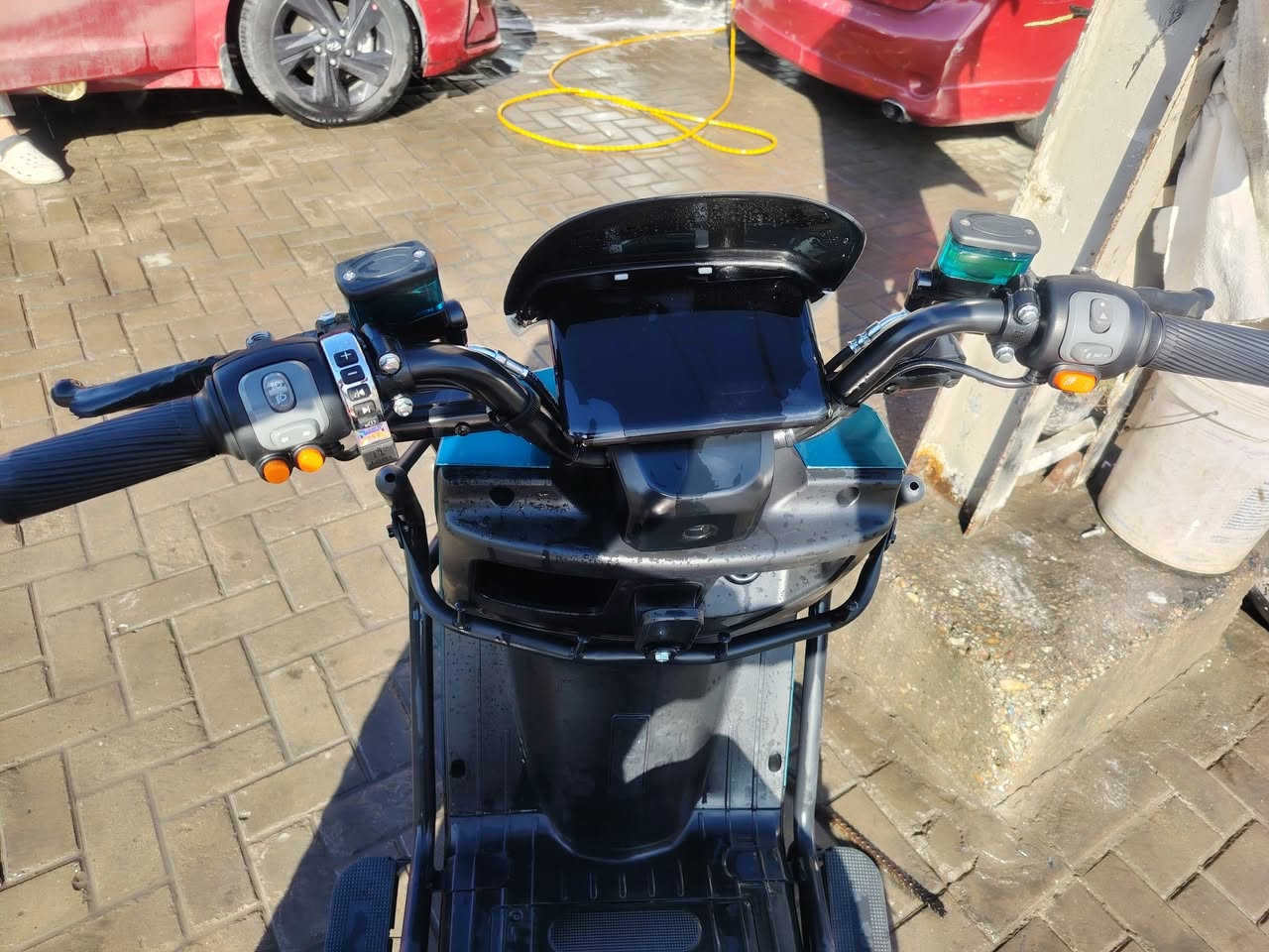 السلام عليكم دراجه شحن للبيع اخت الزيرو ماشيه اقل الالف مداخله تصليح جديده بمعنه الكلمه بيها سويجين + بصمتين سعرها ٩٠٠ وبيها مجال مكاني بغداد حي العامل للاستفسار
***********
