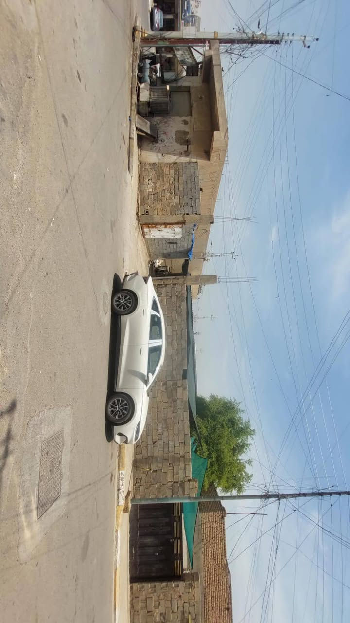 للبيع مكان تجاري
المساحه 505 
واجهة 16
طابو ملك صرف
المكان حي نزال
للاستفسار ***********
