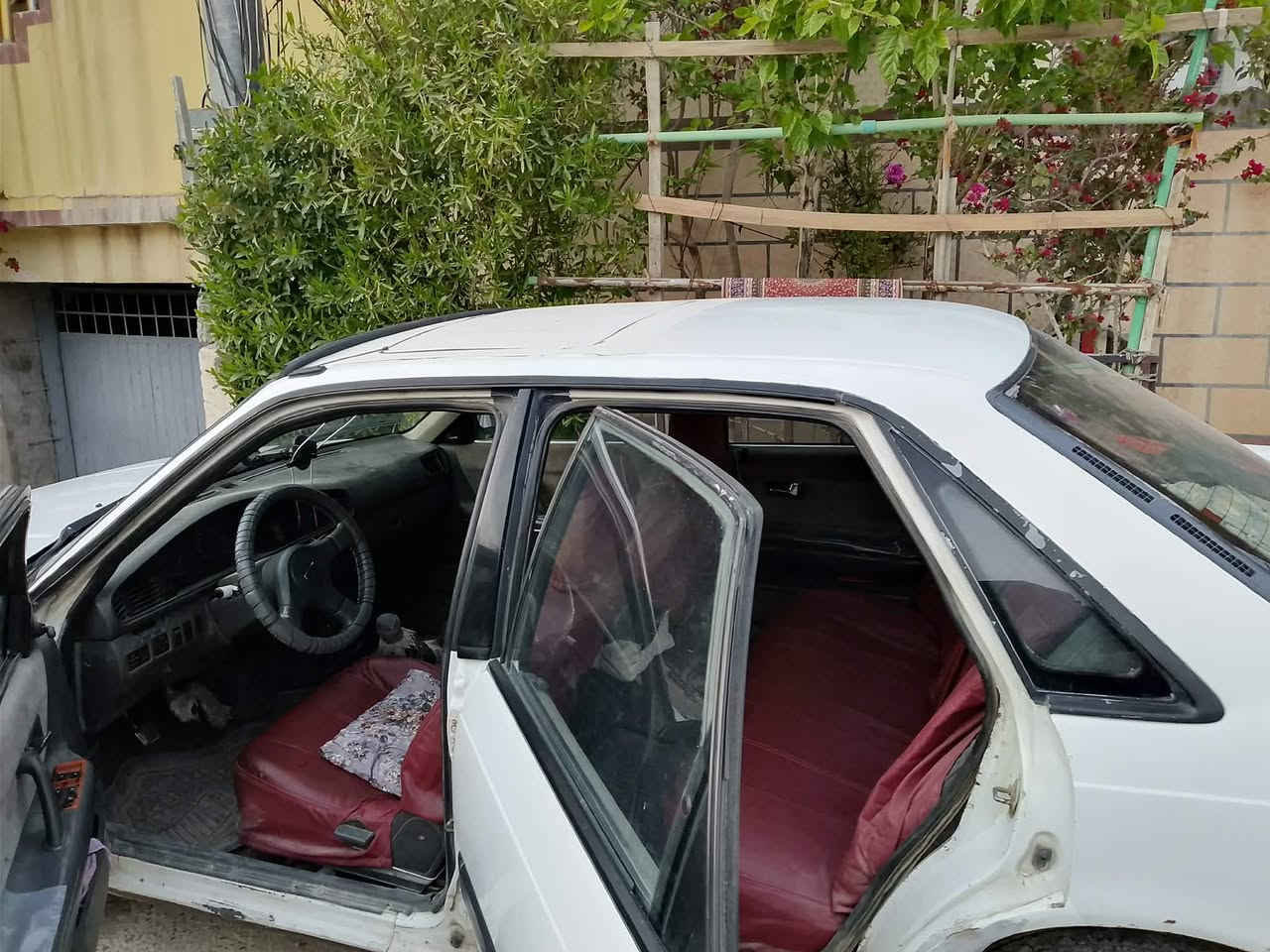 مازده  موديل 1990 مكينه 8به خ ره قه م تازه يه تا2027 ژماره/*********** شوين كه لار
