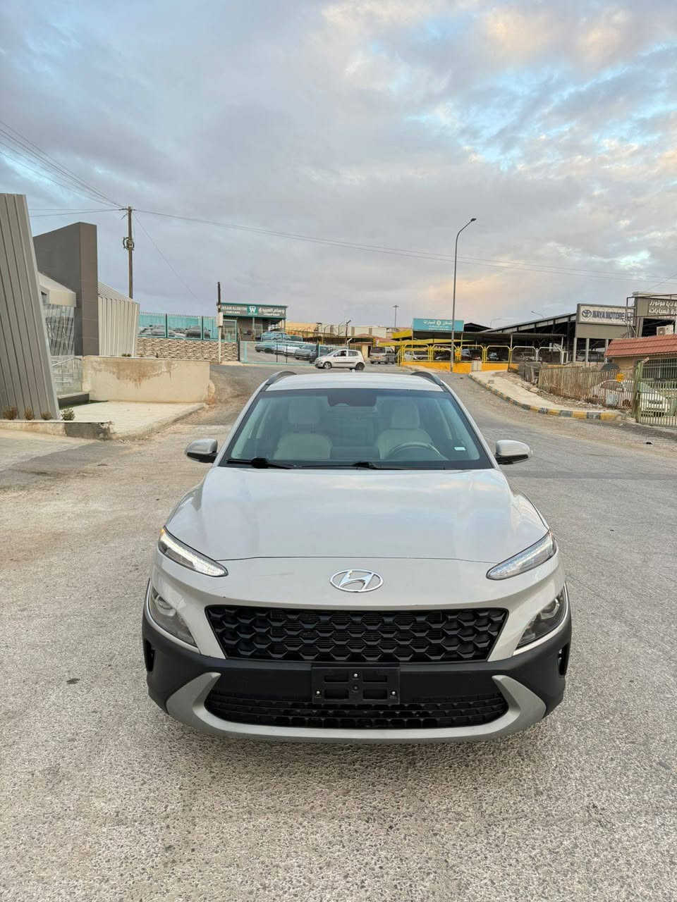 هونداي كونا موديل 2025
السلام عليكم
السونار مرفق بالمنشور السعر 147بي مجال. 
موديل 2023                           
⭕️بصمه -بصمه ابواب -تشغيل عن بعد
⭕️محرك 2000 دوش   
⭕️نظام اطفاء وتشغيل عند التوقف بالازدحام 
⭕️لد نهاري أمامي خلفي 
⭕️شاشه ايباد تاب اندرويد كبيره  
⭕️رادار خلفي  وامامي وجانبي
⭕️كامره خلفيه دواره
⭕️فول تحكمات سترين 
⭕️خروج عن المسار 
⭕️3 انظمة قياده  
⭕️نظام الانحدار 
 ⭕️مانع انزلاق                                          
اي استفسار ***********
                 ***********
