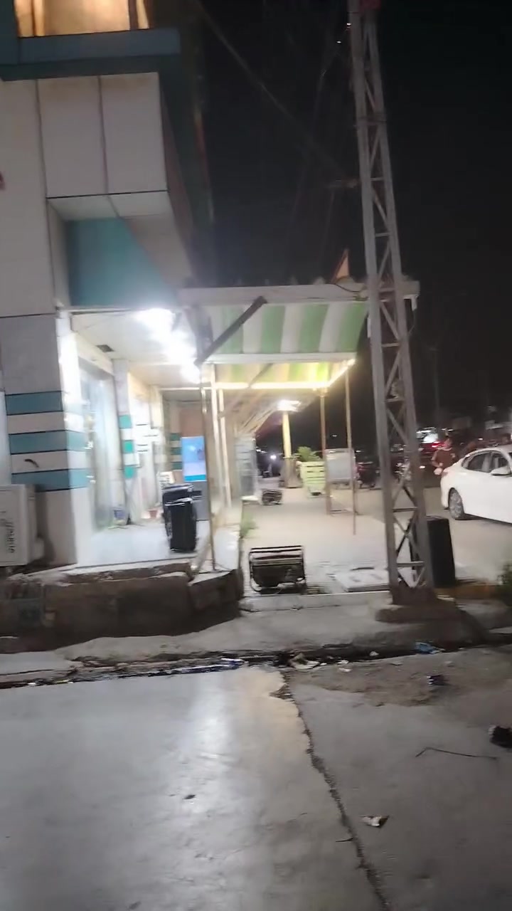 كوفي شوب ابو الطيب المتنبي للبيع بكانه مميز وسعره حلو *********** و***********
