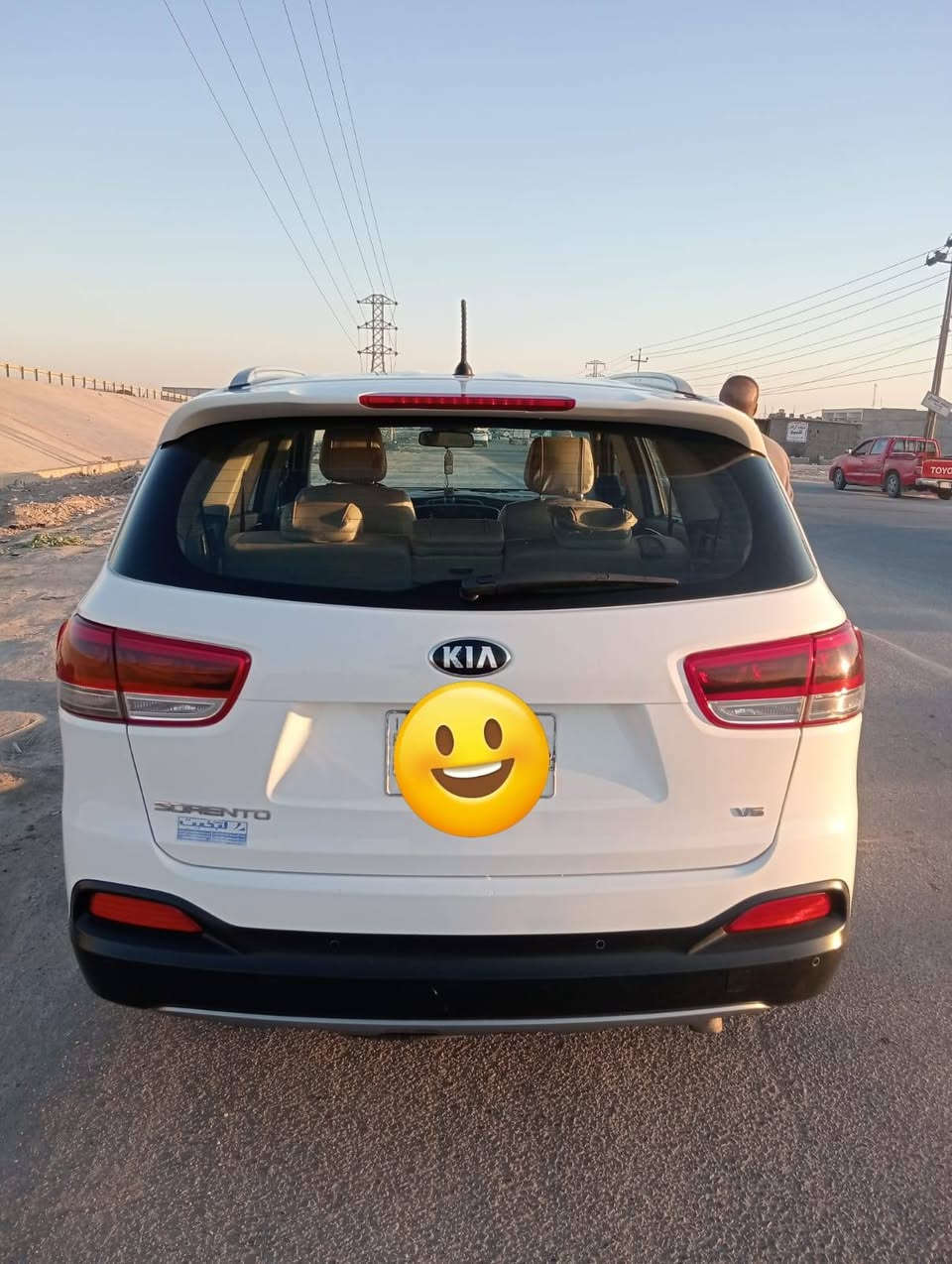 السلام عليكم 
سورينتو موديل 2018
سياره مكفوله بس بيها بارد بدايه البنيد رقم بصره بأسمي محرك 3500 سته سلندر سبعه راكب ثلاث قطع تبريد مرايات شفط تشغيل بصمه اشاره بالمري 
للاستفسار *********** السعر 246
