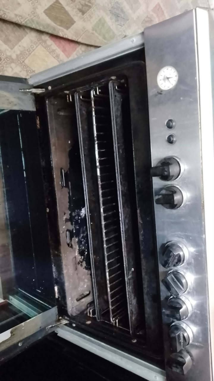 طباخ للبيع فقط العين البنص نقص بلقاعده يراد تتبدل خمس عين والفرن الفرن يشتغل والصواني والشبجه مابي اي نقص ولا عطل بغداد الدورة


**إذا كنت صاحب هذا الإعلان وتريد حذفه لأي سبب، رجاءا أرسل رسالة إلى الدعم الفني**